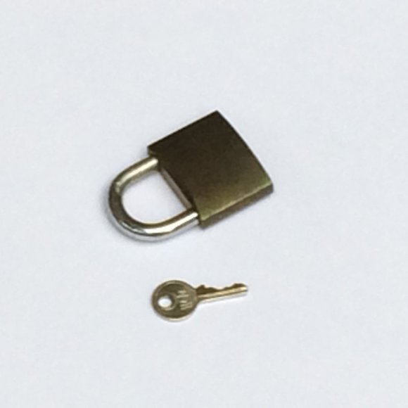 1-1/8" wide Gold brass metal padlock with key for storage or travel - Picture 3 of 5